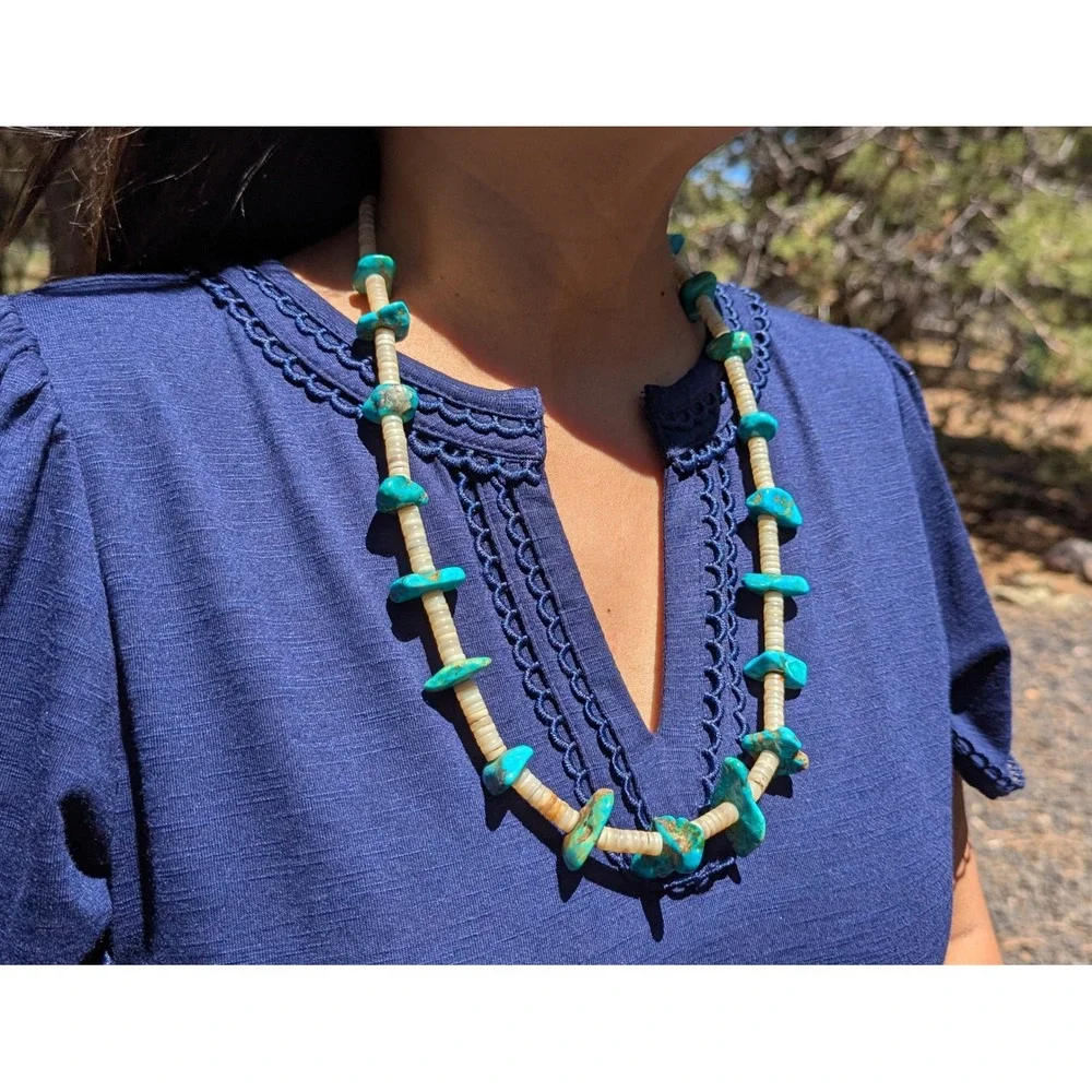 Vintage Native American Handmade Turquoise Necklace Handmade Navajo Jewelry **